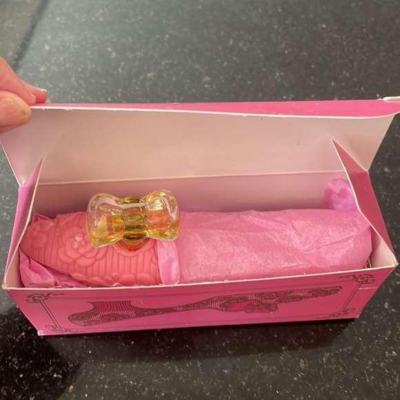 VINTAGE AVON LADY SLIPPER 5 OZ PERFUMED SOAP & 1/8 OZ CHARISMA PERFUME NOS W BOX - Picture 8 of 8